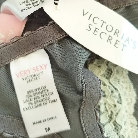 Victoria's Secret Vintage Very Sexy Bustier Corset Garter Dress Thong Panty NWT - Picture 7 of 16